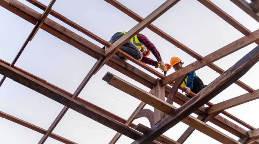 Professional residential roofers in Oak Harbor, OH